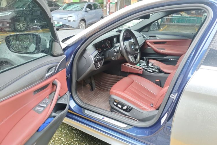 Used BMW 5 Series 2021 530Li Leading Model M Sport Package Driver Seat