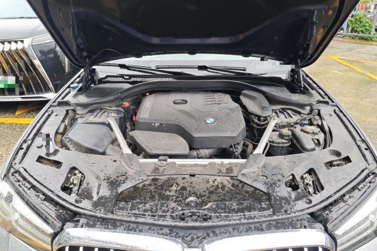 Used BMW 5 Series 2021 530Li Leading Model M Sport Package Engine Bay