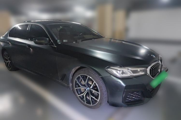 Used BMW 5 Series 2021 Restyled 530Li Luxury Edition M Sport Package Front Right 45 Deg