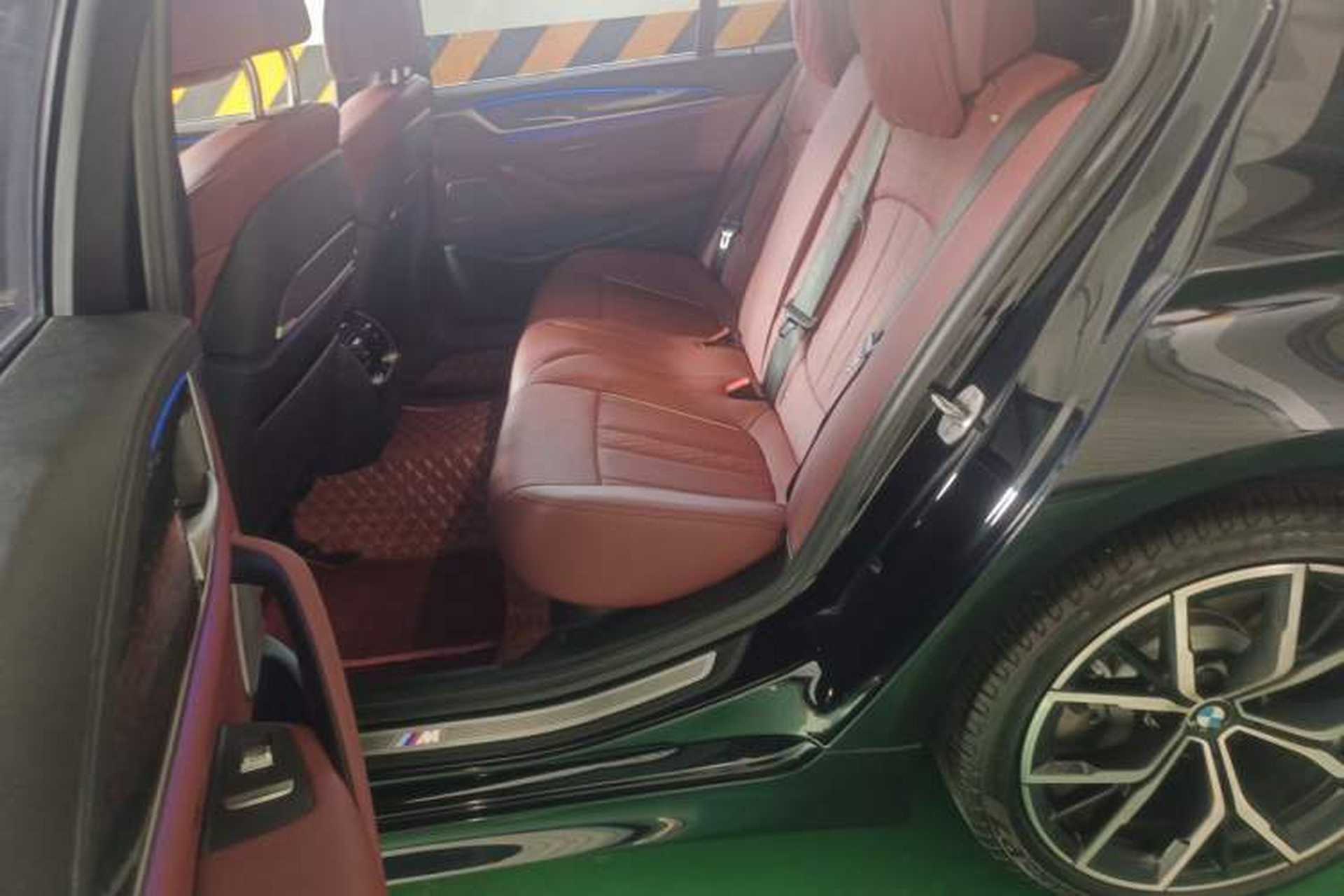 Used BMW 5 Series 2021 Updated 530Li Luxury Package Premium Edition Left Rear Seat
