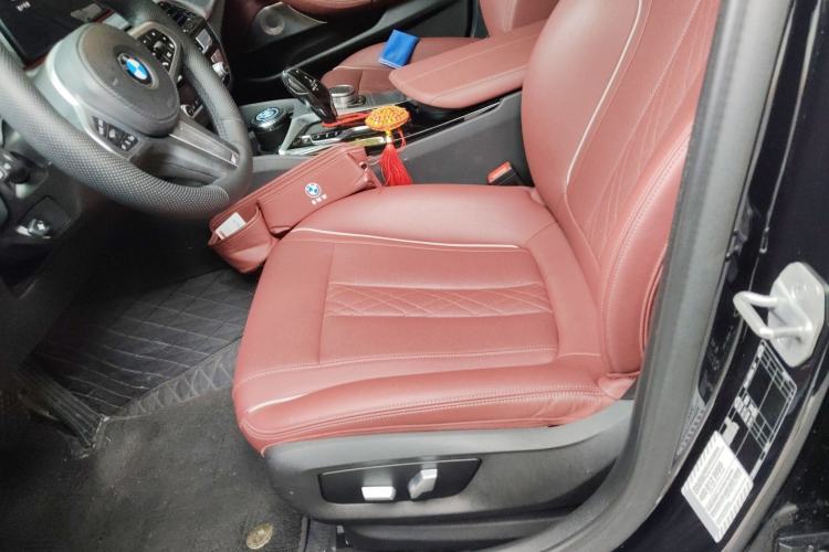 Used BMW 5 Series 2021 530Li Leading Model M Sport Package Left Front Seat