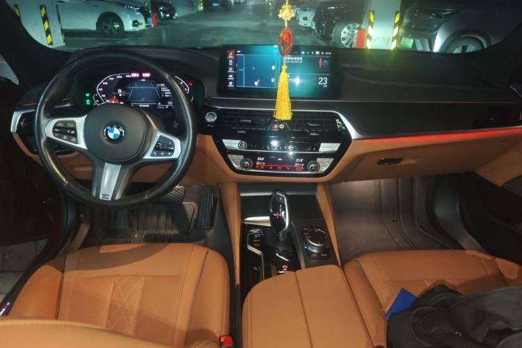 Used BMW 5 Series 2021 525Li M Sport Package Center Console