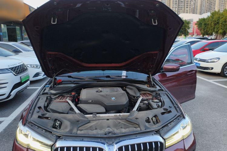 Used BMW 5 Series 2021 530Li Leading Model M Sport Package Engine Bay