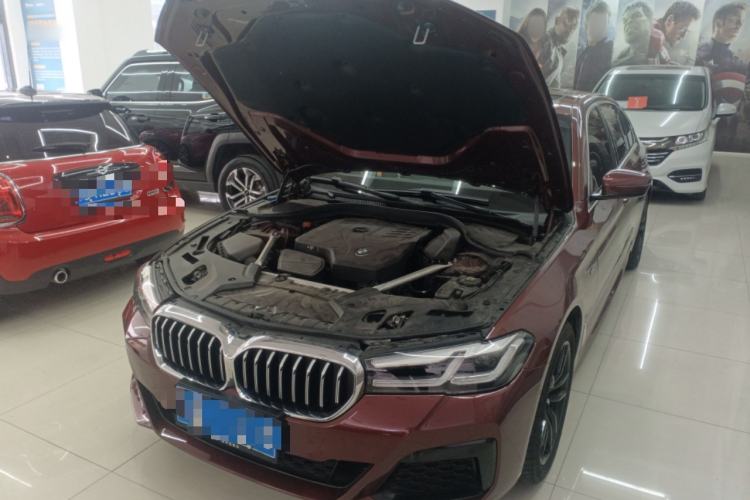 Used BMW 5 Series 2021 525Li M Sport Package Engine Bay