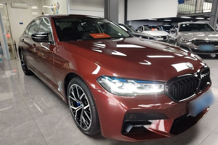 Used BMW 5 Series 2021 530Li Executive Luxury Package Front Right 45 Deg