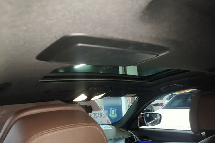 Used BMW 5 Series 2021 530Li Luxury Edition M Sport Package Headliner