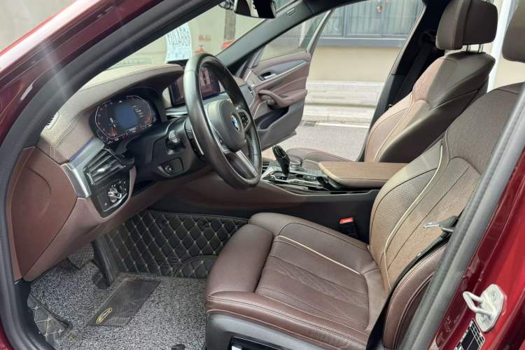 Used BMW 5 Series 2021 530Li Luxury Edition M Sport Package Interior 1