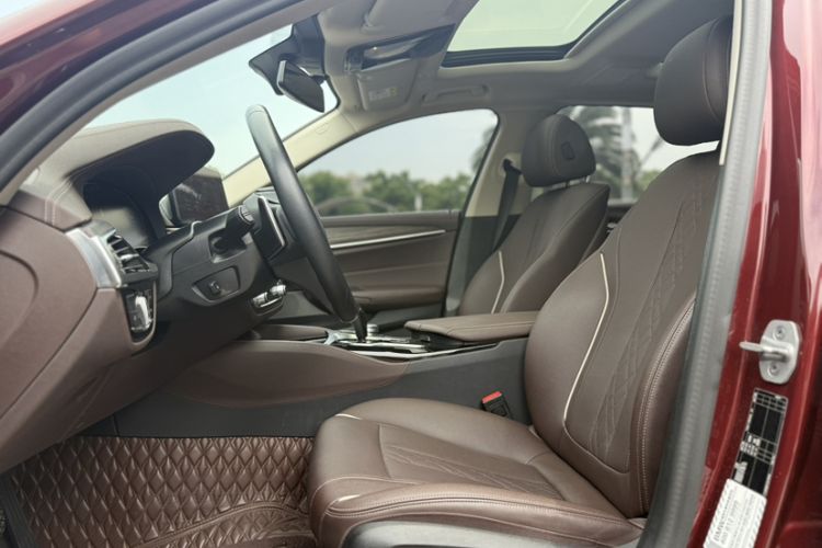 Used BMW 5 Series 2021 530Li Leading Luxury Package Interior 6