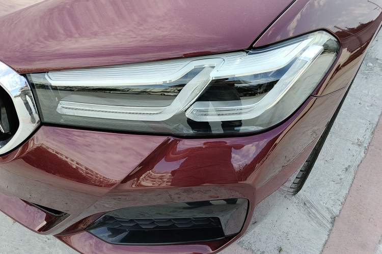 Used BMW 5 Series 2021 525Li M Sport Package Left Front Headlight
