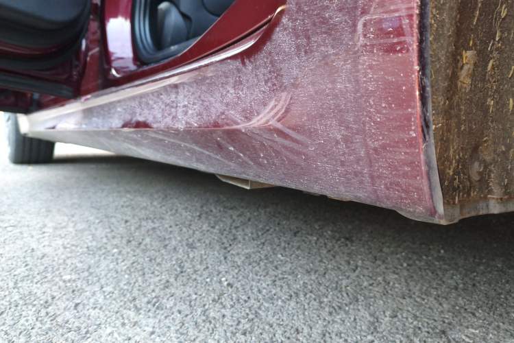 Used BMW 5 Series 2021 530Li Leading Model M Sport Package Left Side Sill