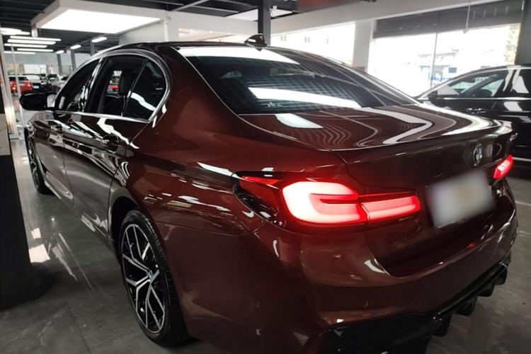 Used BMW 5 Series 2021 530Li Executive Luxury Package Rear Left 45 Deg
