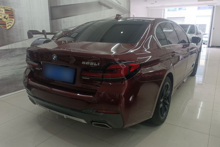Used BMW 5 Series 2021 525Li M Sport Package Rear Right 45 Deg