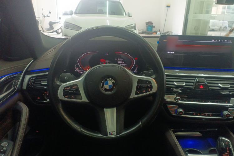 Used BMW 5 Series 2021 525Li M Sport Package Steering Wheel