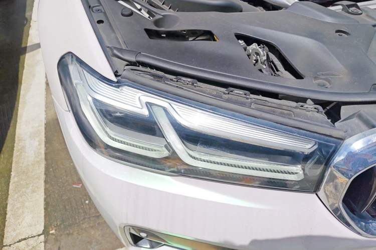 Used BMW 5 Series 2021 525Li Luxury Package Right Front Headlight