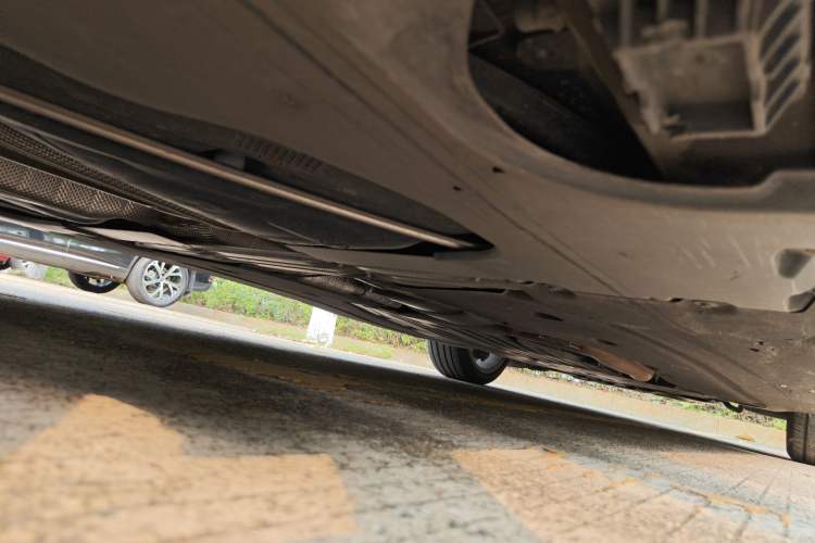 Used BMW 5 Series 2021 530Li Executive Luxury Package Chassis Rear Right