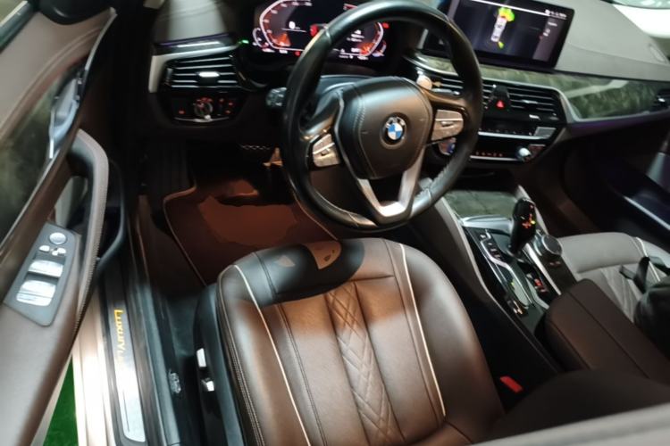 Used BMW 5 Series 2021 Updated Version 525Li Luxury Package Driver Seat
