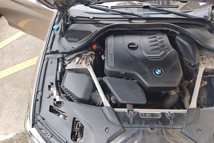Used BMW 5 Series 2021 Updated Version 525Li Luxury Package Engine Bay Right