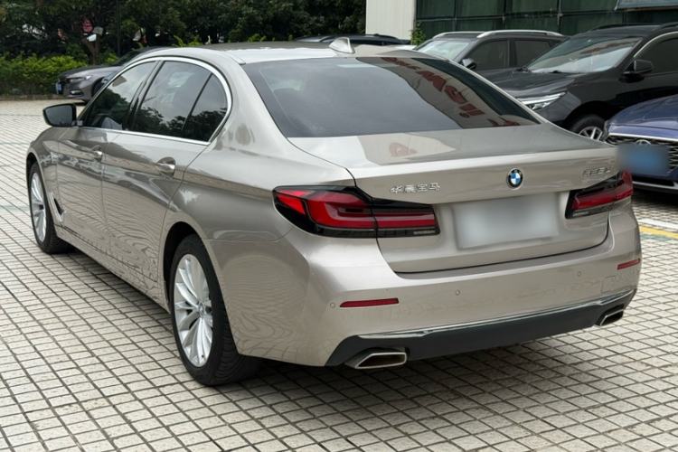 Used BMW 5 Series 2021 Updated Version 525Li Luxury Package Exterior 7