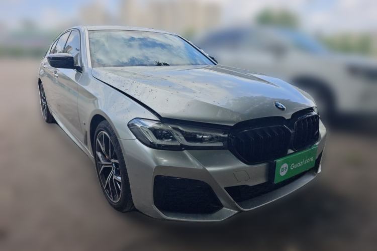 Used BMW 5 Series 2021 530i M Sport Package Front Right 45 Deg