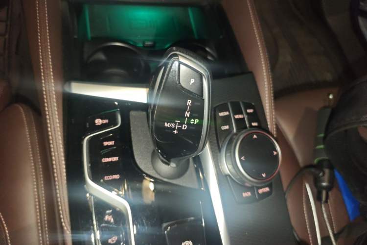 Used BMW 5 Series 2021 540i Sport Line M Sport Package Gear Lever