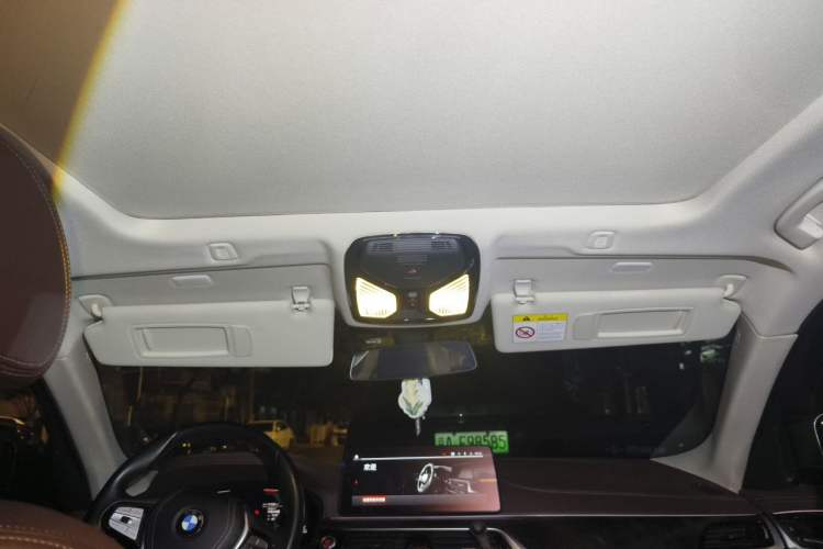 Used BMW 5 Series 2021 525Li Luxury Package Headliner