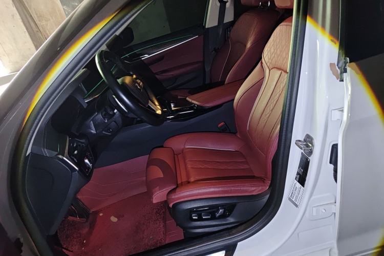 Used BMW 5 Series 2021 530Li Luxury Edition Premium Package Left Front Seat