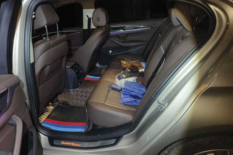 Used BMW 5 Series 2021 525Li Luxury Package Left Rear Seat