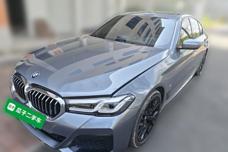 Used BMW 5 Series 2021 530i M Sport Package Guazi used car, China used car export, Used car for sale, Used BMW cars, Cheapest cars for sale