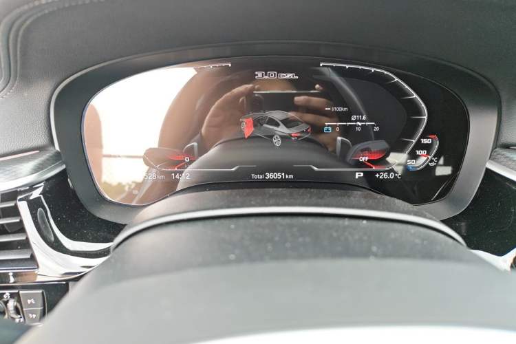 Used BMW 5 Series 2021 Restyled 540i Sport Line with M Sports Package Odometer Close Up