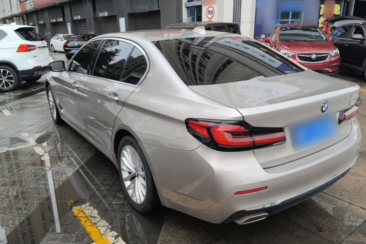 Used BMW 5 Series 2021 525Li Luxury Package Rear Left 45 Deg