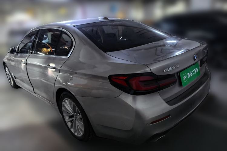 Used BMW 5 Series 2021 Updated Version 525Li Luxury Package Rear Left 45 Deg