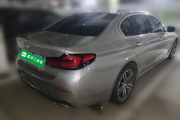 Used BMW 5 Series 2021 530Li Leading Luxury Package Rear Right 45 Deg