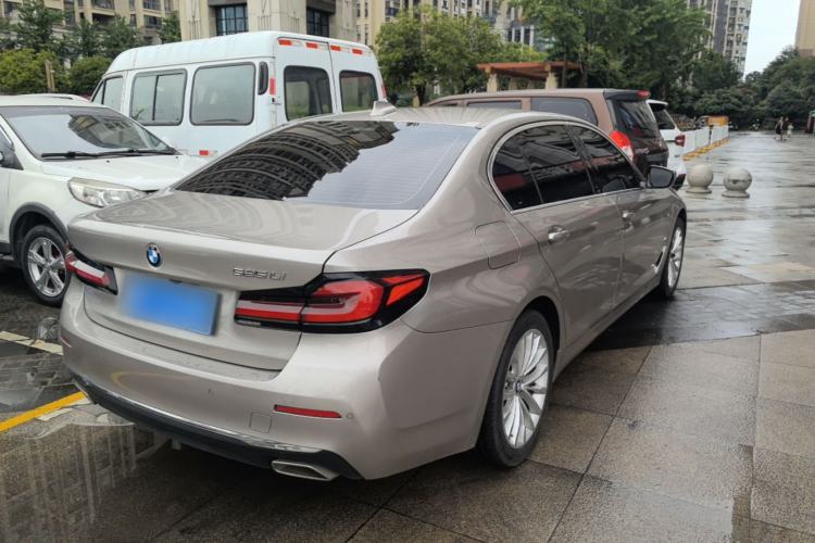 Used BMW 5 Series 2021 525Li Luxury Package Rear Right 45 Deg