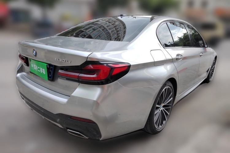 Used BMW 5 Series 2021 Facelifted 530Li Leading Edition M Sport Package Rear Right 45 Deg