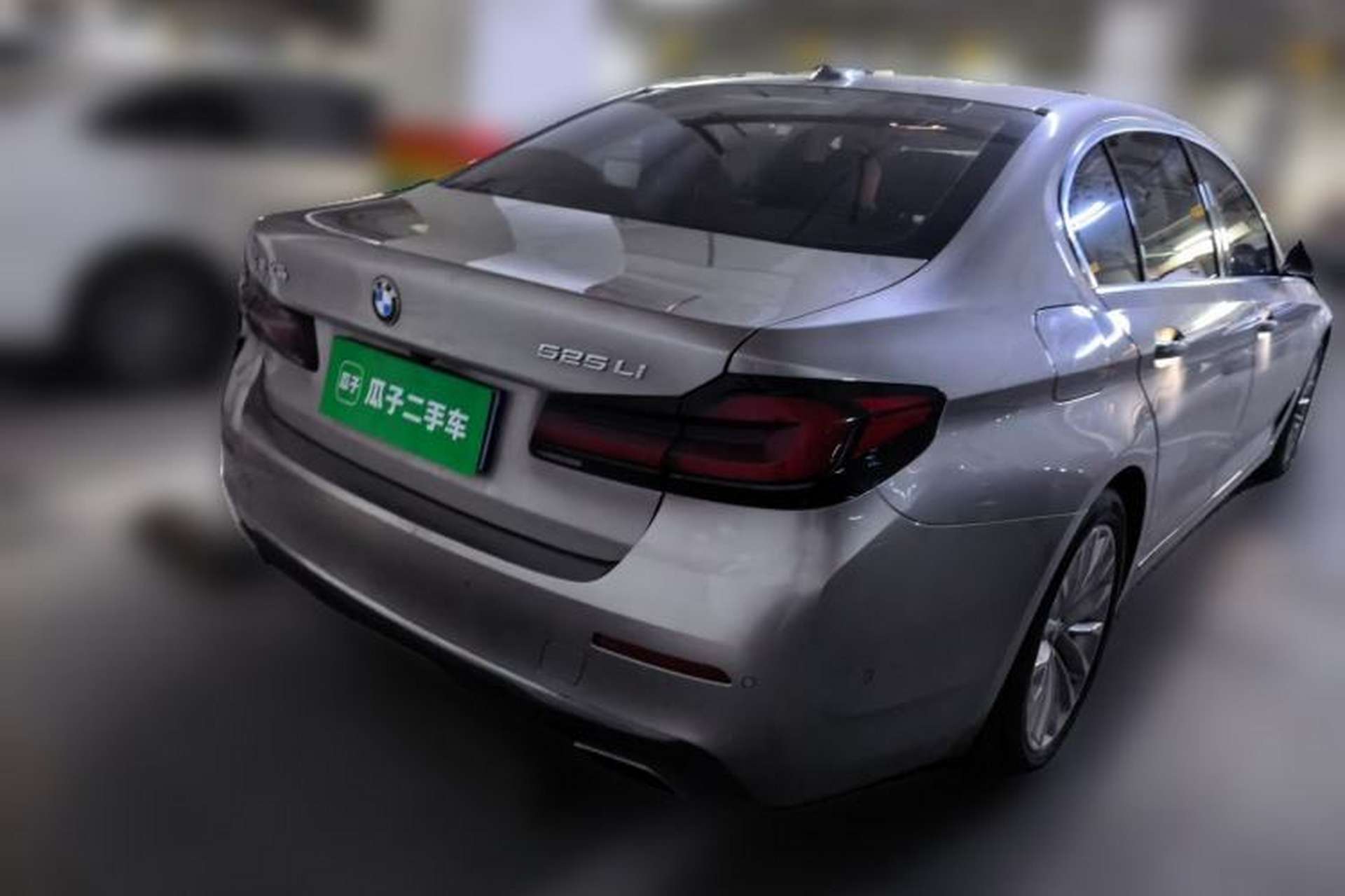 Used BMW 5 Series 2021 Updated Version 525Li Luxury Package Rear Right 45 Deg