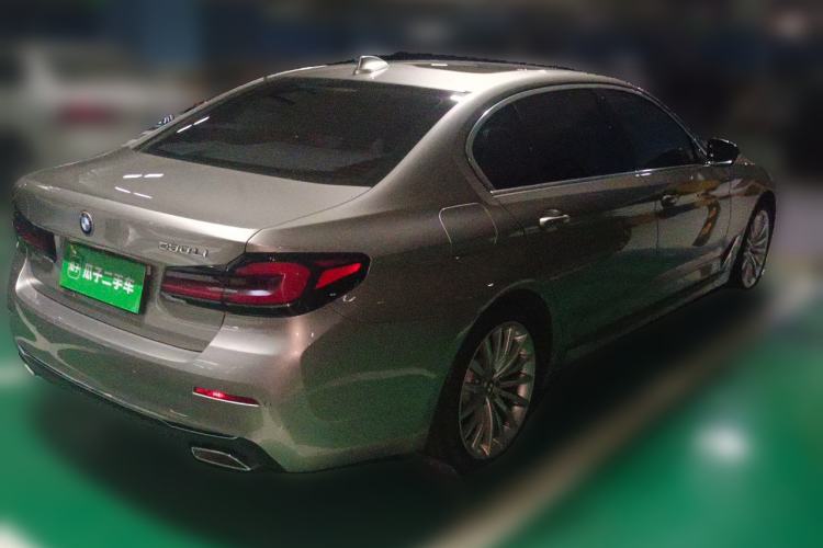 Used BMW 5 Series 2021 530Li Luxury Edition Premium Package Rear Right 45 Deg