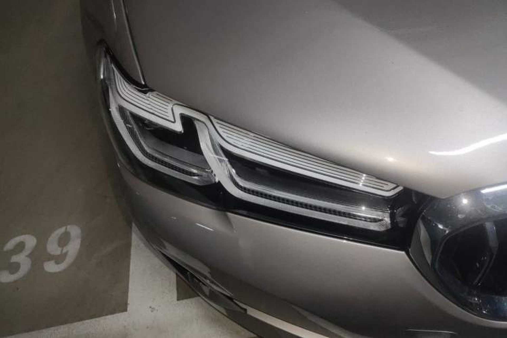Used BMW 5 Series 2021 530Li Leading Luxury Package Right Front Headlight