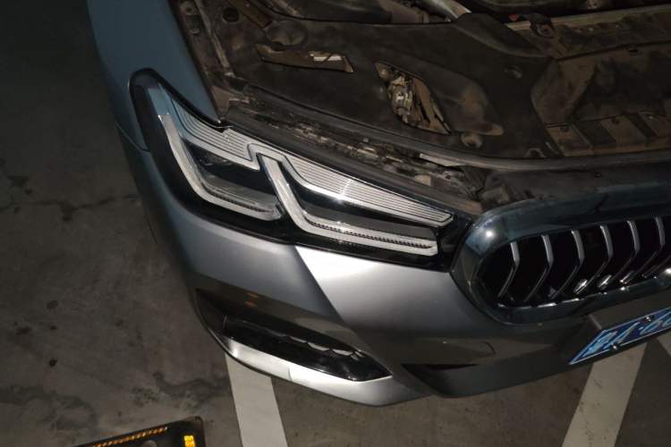 Used BMW 5 Series 2021 525Li M Sport Package Right Front Headlight