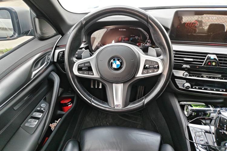 Used BMW 5 Series 2021 Restyled 540i Sport Line with M Sports Package Steering Wheel