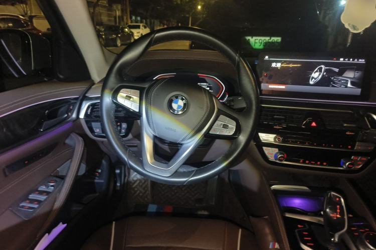 Used BMW 5 Series 2021 525Li Luxury Package Steering Wheel