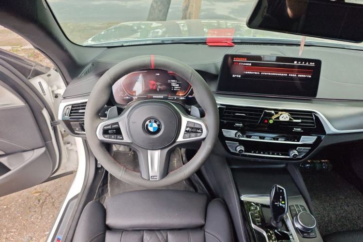 Used BMW 5 Series 2021 530i M Sport Package Steering Wheel