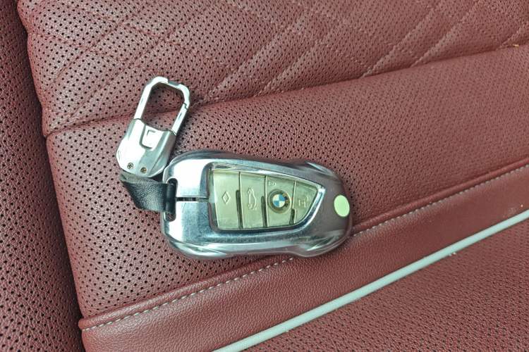 Used BMW 5 Series 2021 530Li Executive M Sport Package Vehicle Key