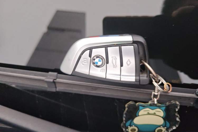 Used BMW 5 Series 2021 530i Sport Line M Sport Package Vehicle Key