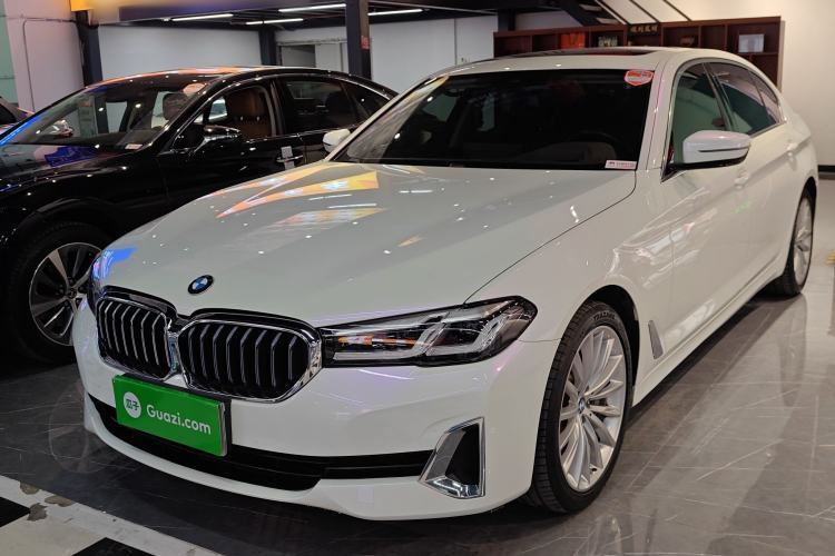 Used BMW 5 Series 2021 530Li Luxury Edition Premium Package Guazi used car, China used car export, Used car for sale, Used cars, Cheapest cars for sale