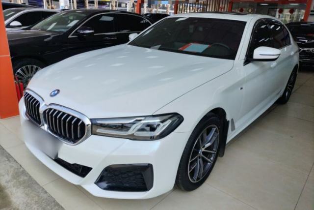 Used BMW 5 Series 2021 525Li M Sport Package