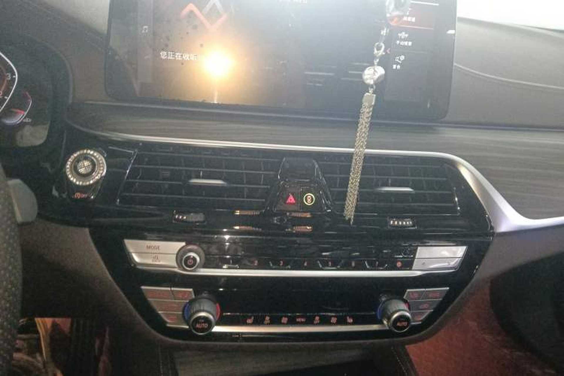 Used BMW 5 Series 2021 530Li Leading Luxury Package Audio And AC Panel