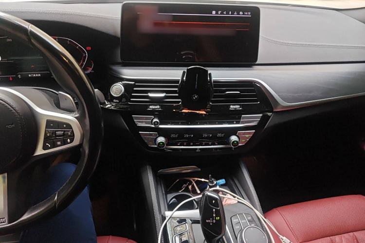 Used BMW 5 Series 2021 530Li xDrive M Sport Package Audio And AC Panel
