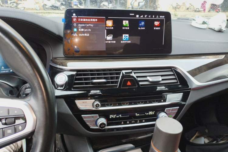 Used BMW 5 Series 2021 525Li M Sport Package Audio And AC Panel