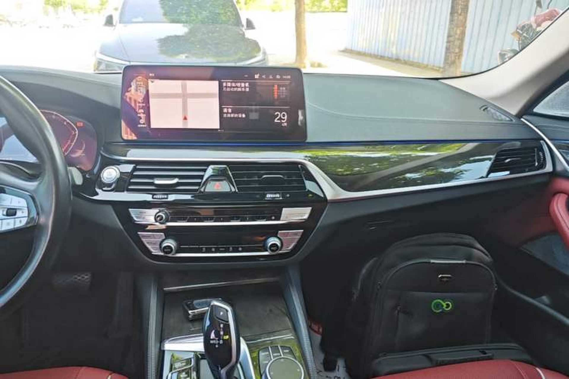 Used BMW 5 Series 2021 525Li Luxury Package Audio And AC Panel