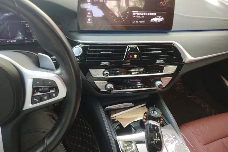 Used BMW 5 Series 2021 Facelifted 530Li xDrive M Sport Package Audio And AC Panel